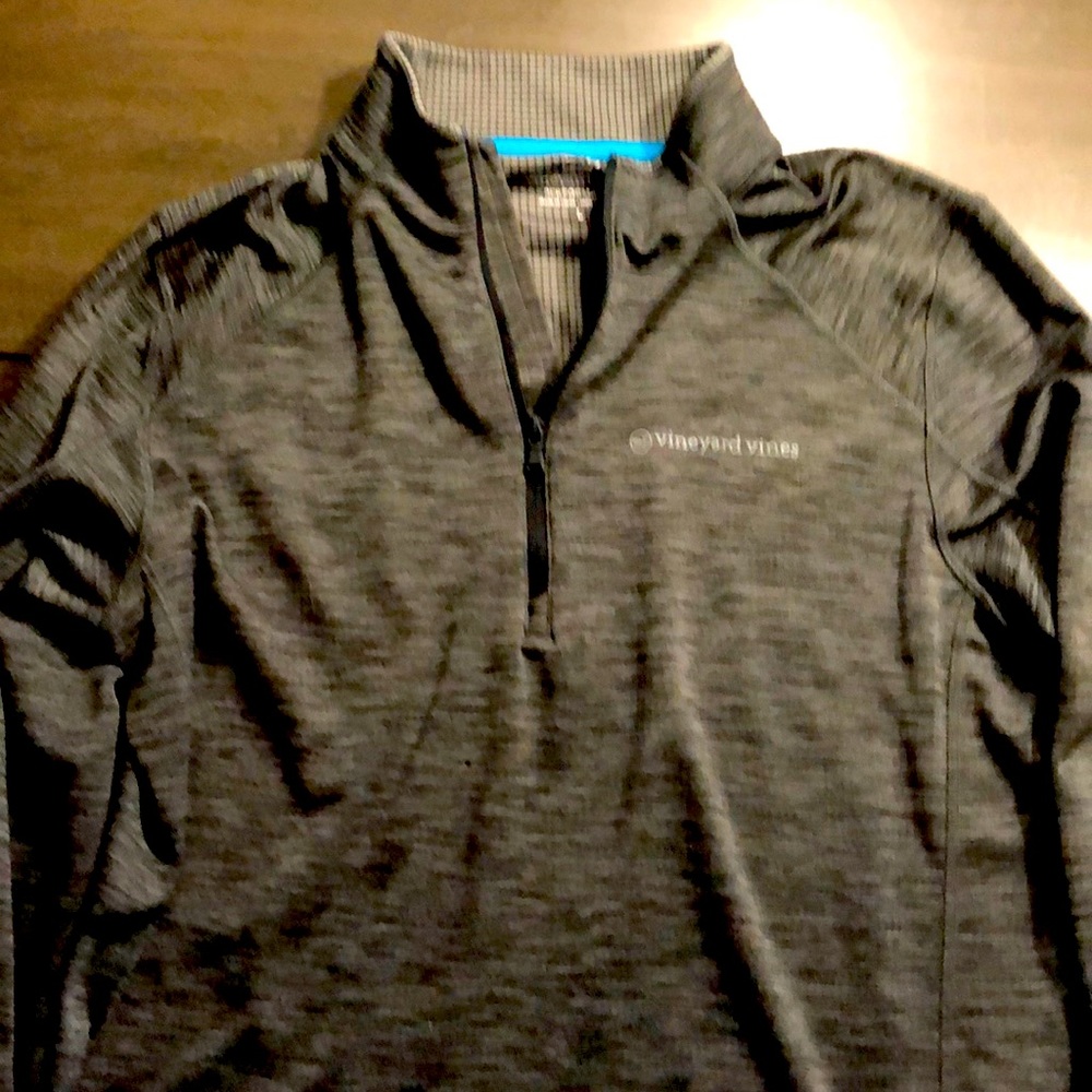 Vineyard Vines Performance Q-Zip